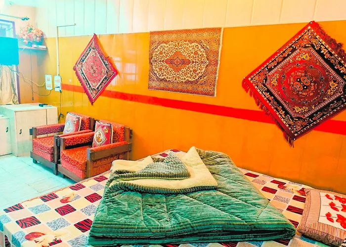 Himvadi Resorts Kausani