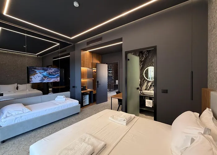 Gest Hotel