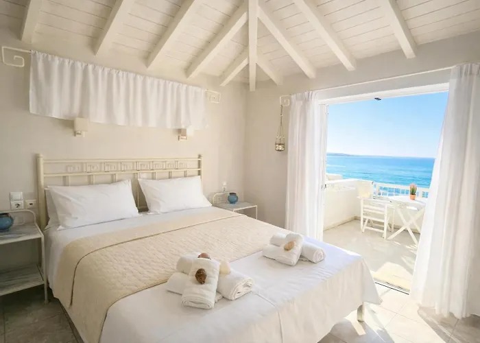 Ammos Boutique Rooms-Seafront Stay In Elafonisos
