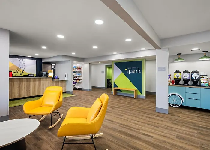 Spark By Hilton Fort Wayne