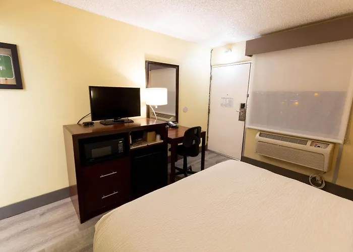 Kings House Motor Hotel, A Dazzler Select By Wyndham