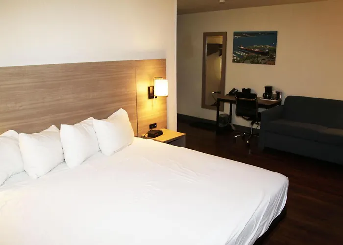 Baymont By Wyndham Sault Ste Marie Mi