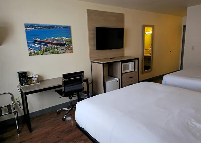 Baymont By Wyndham Sault Ste Marie Mi