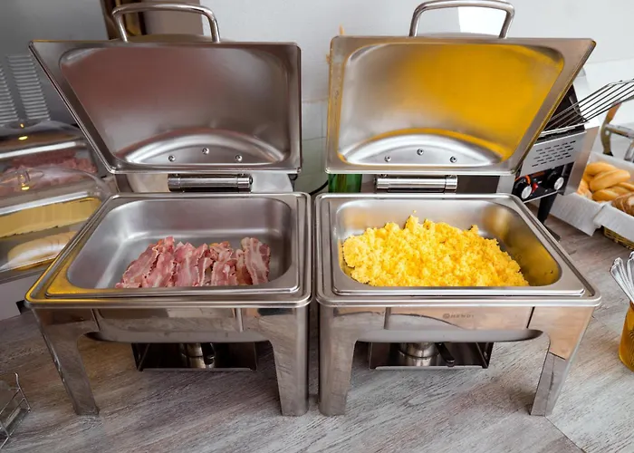 Hotel Bacco Rooms And Breakfast
