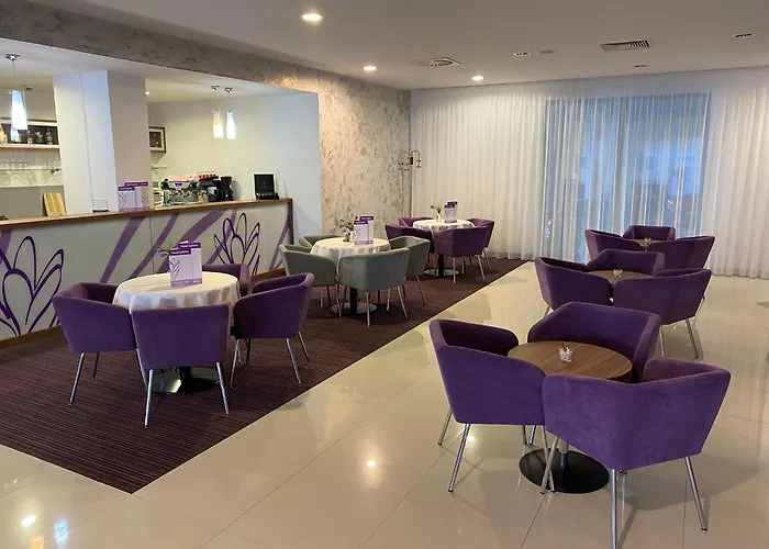 Hotel Saffron