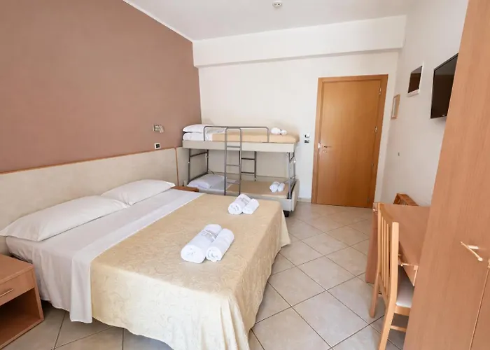 Hotel Favorita Easy Stay B&B