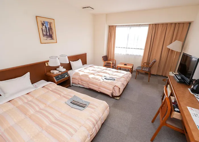 Tendo Central Hotel