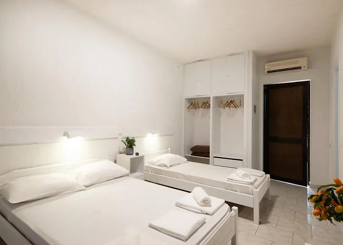 Le Mirage Hotel