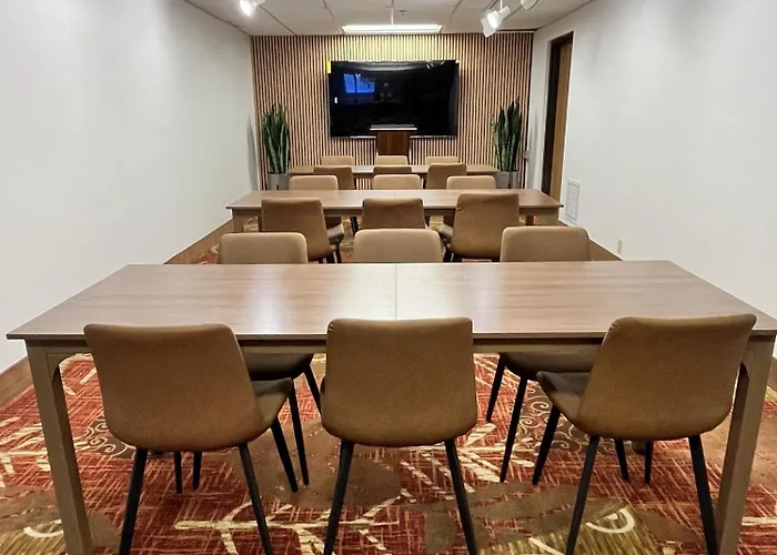 Best Western Music Capital Inn