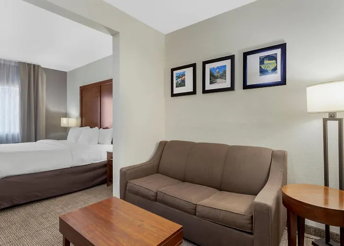 Comfort Suites Brenham