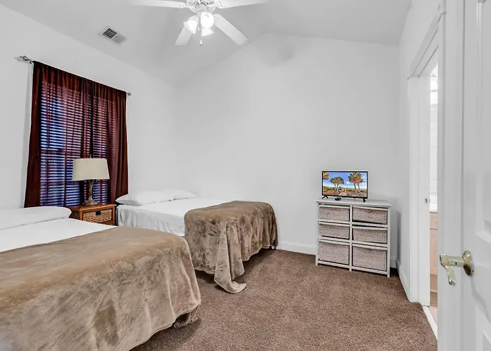 Myrtlewood By Monarch Rentals