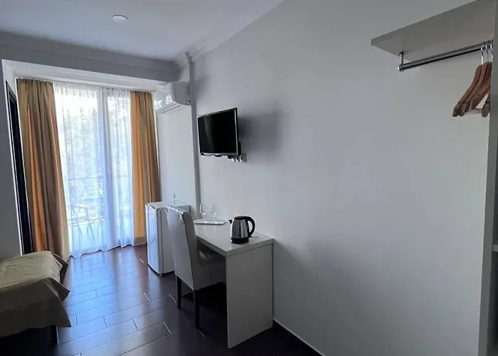GNS Hotel