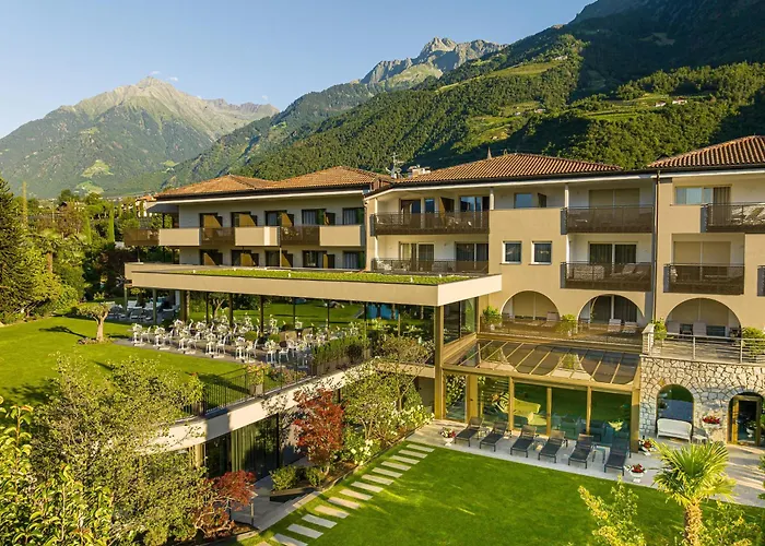 FAYN garden retreat hotel