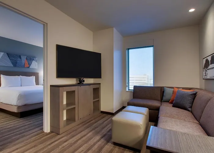 Hyatt House Oak Brook