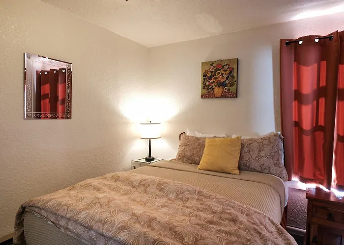 Jonquil Motel