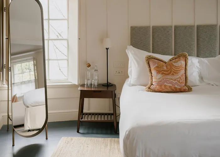 No 15 By Guesthouse, Bath