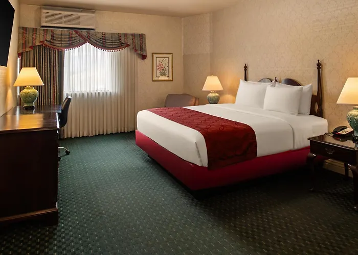 Carlyle Hotel