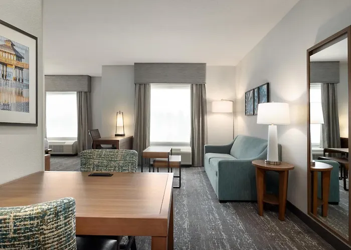 Homewood Suites Fort Myers Airport - Fgcu