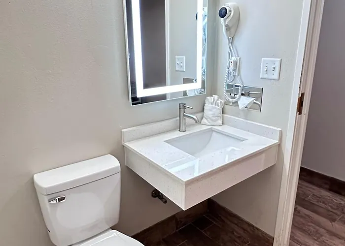 Microtel Inn & Suites By Wyndham Springfield