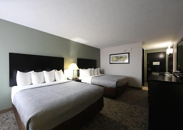 Quality Inn & Suites Mattoon South