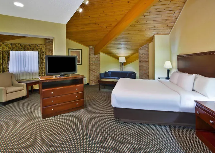 Quality Inn Marshall Near I-69