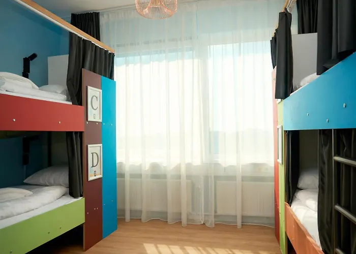 The Hague Teleport Hotel - Free Parking