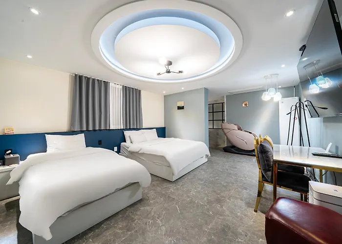 Knox Hotel