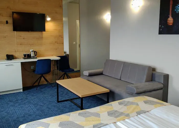 Hotel 107