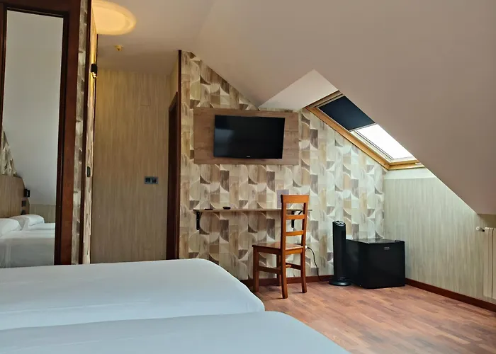 Hotel Puerto De Candas