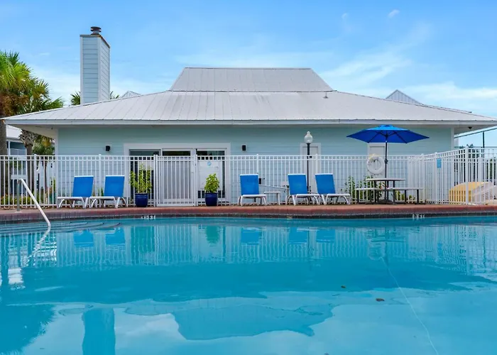 Beachside Villas 221
