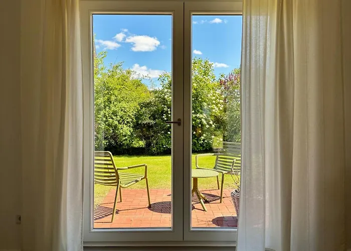 Nije Haven Bed & Breakfast