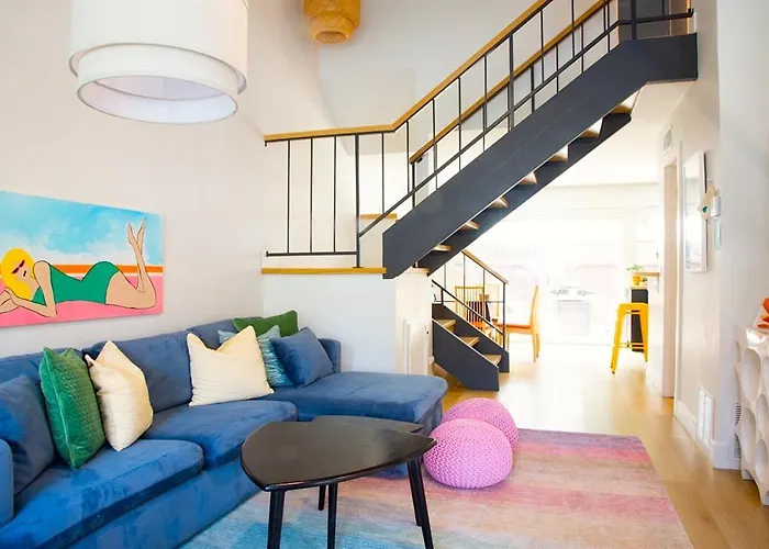 Geometric Loft Renovated, Hip, Pets, Poolspa