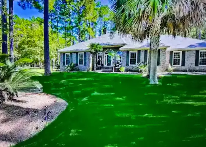 Georgia'S Nature Retreat On Old Mill Pond