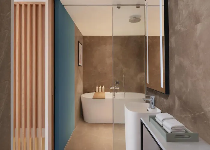 Hilton Garden Inn Surat City Centre