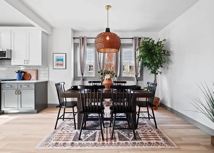 Gorgeous Remodel Game Room Sleeps 8