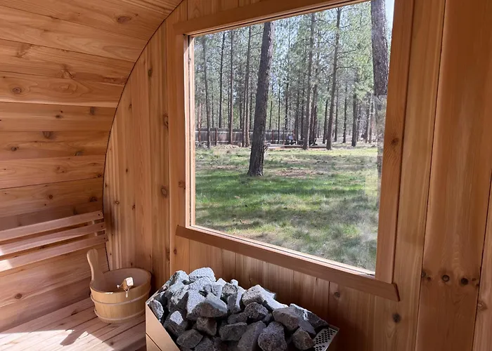 Juniper & Pine - Barrel Sauna And Hot Tub - Sisters, Oregon