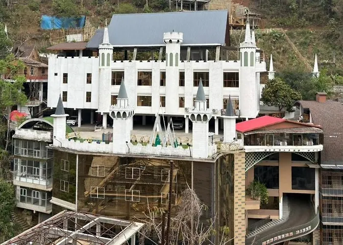 Hotel Woodland Aizawl