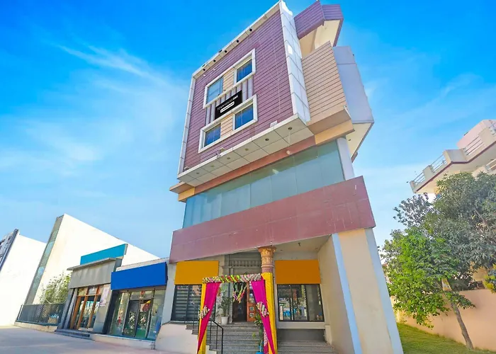 Super Townhouse Oak Rohtak Bus Terminal Formerly Inter Urban