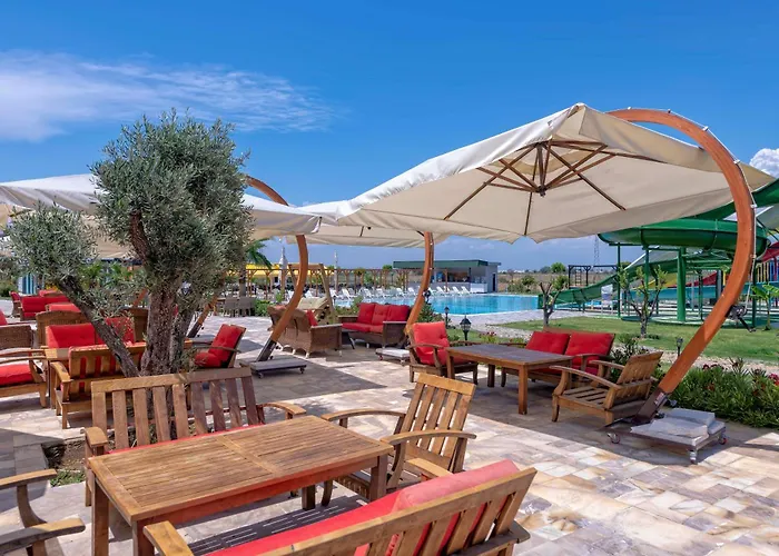Palmora Lara Hotel