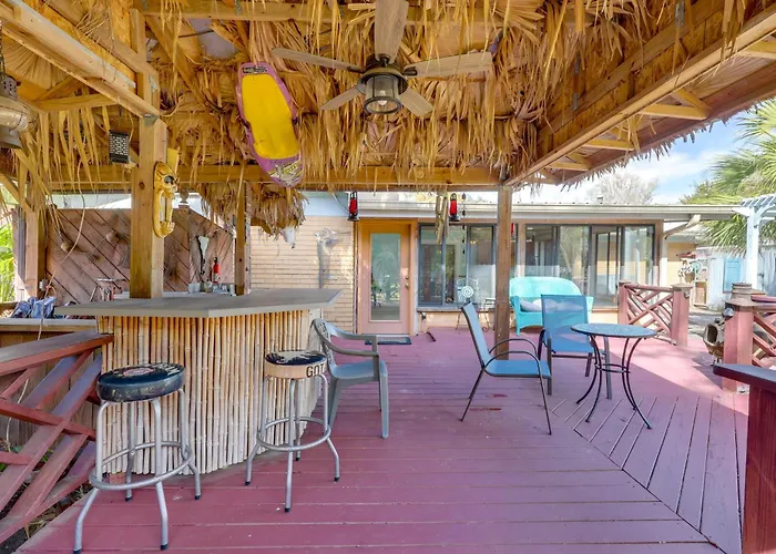 Sunroom & Spacious Yard! Family Gem In Orange Park