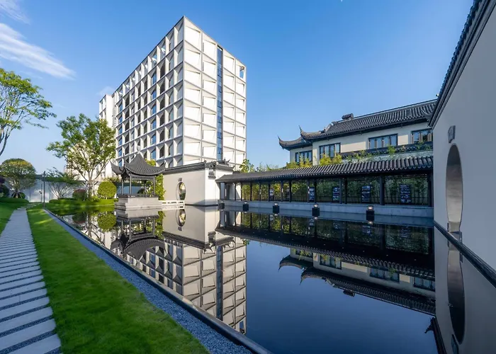 Wyndham Grand Tengchong Hot Spring