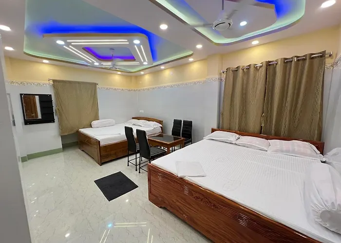Hotel Raj