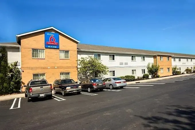 Relaxing Stay Near Route 18