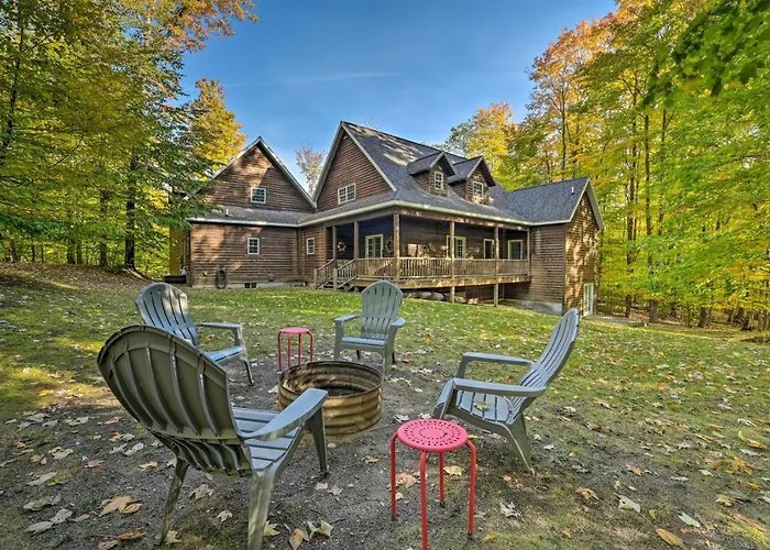 Gaylord Cabin With Game Room, Fire Pit And Decks