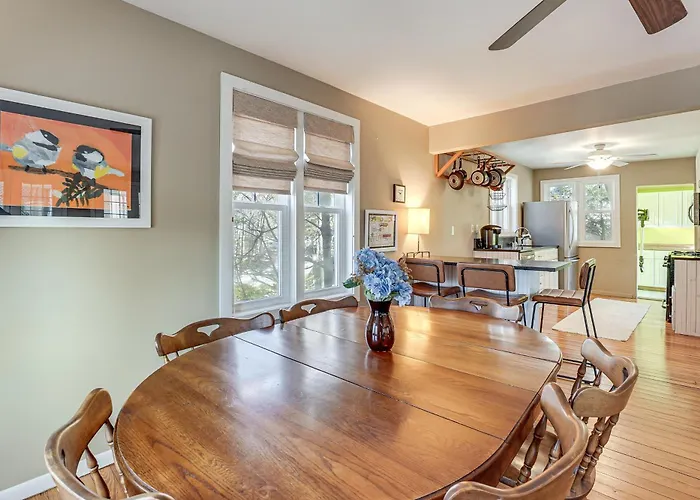 Walk To Beach! Serene Lake Michigan Home W/ Deck