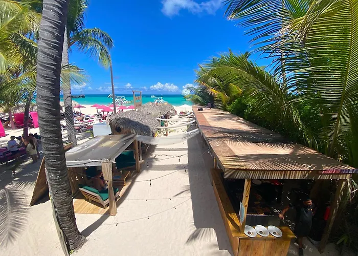 Grand Caribe Suites Plaza Ducassi Paya Los Corales