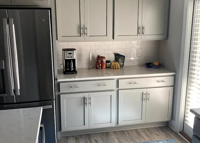 Crystal Coast Cottage - Beaufort