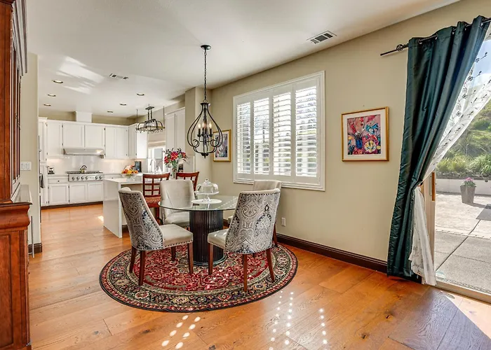 Fairfield Wine Country Getaway W/ Backyard Oasis!