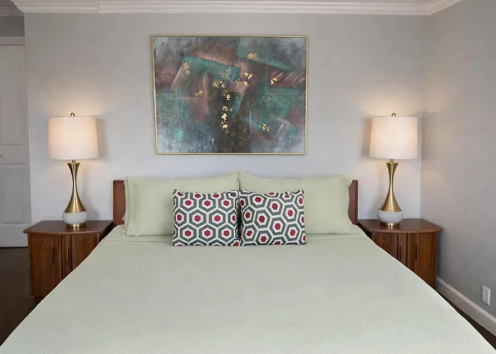 Boerne Modernist Ranch