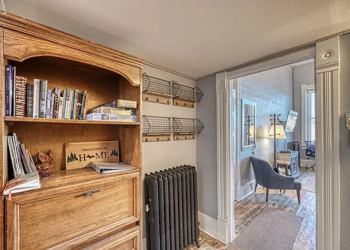 A Charming Loft In Downtown Salida!